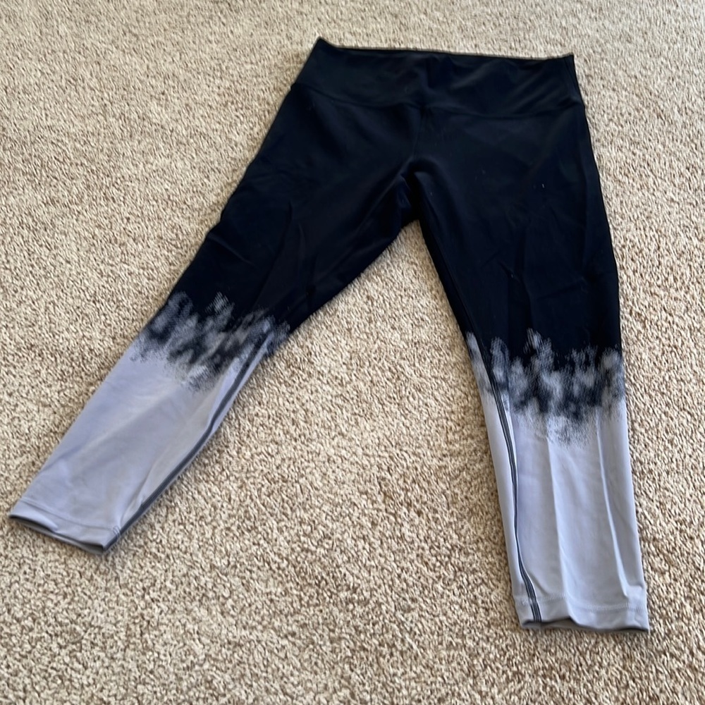 Lululemon Athletica SZ 14, black /grey leggings .